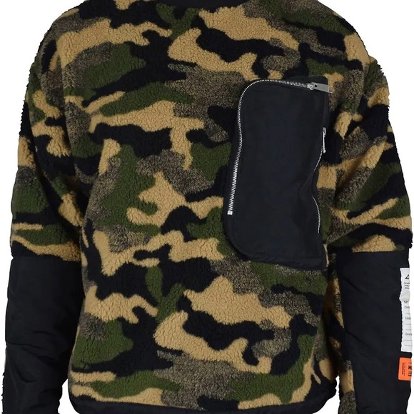 Heron Preston Camouflage Sweater